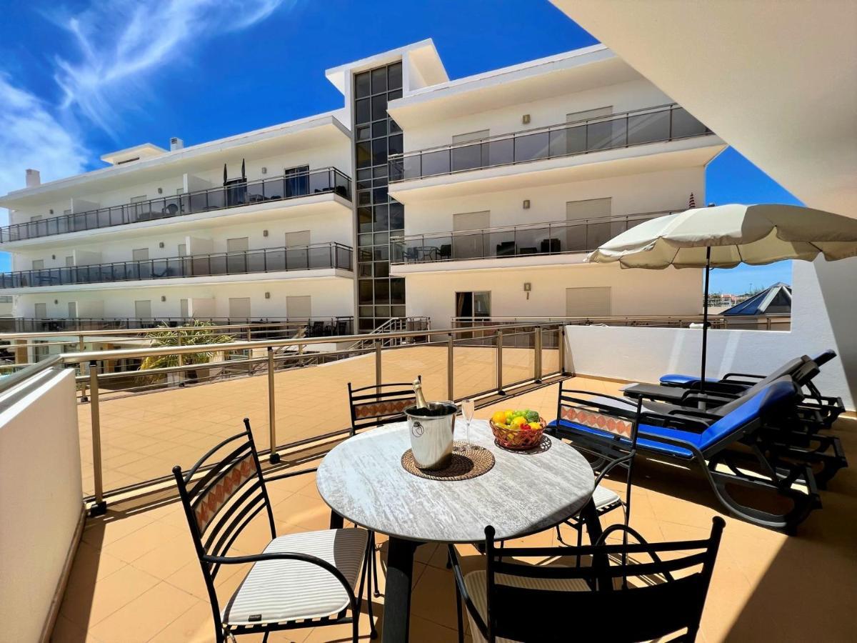 Albufeira Terrace With Pool By Homing Daire Dış mekan fotoğraf